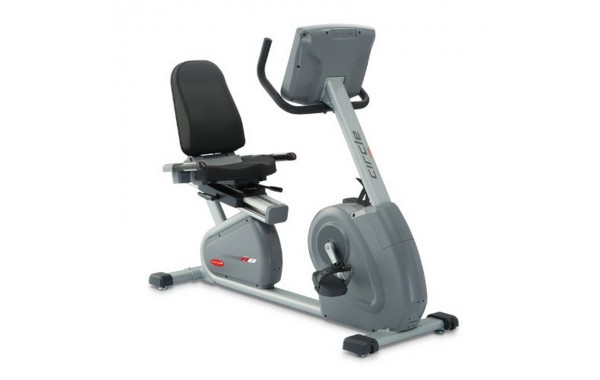 Горизонтальный велотренажер Circle Fitness R8 600_380