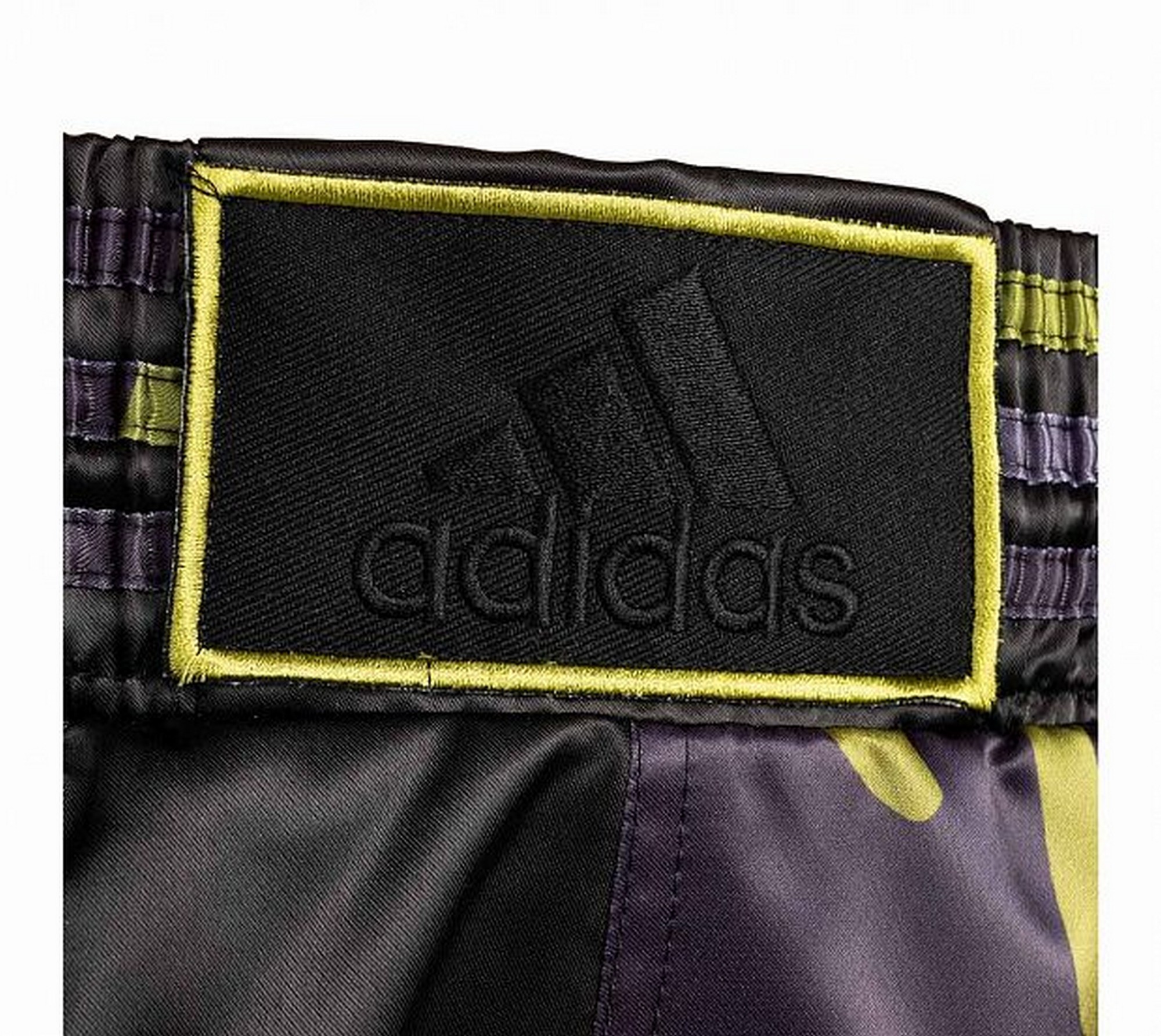 Шорты для кикбоксинга Adidas Kick Boxing Short Satin adiSKB01 зелено-черный 2000_1784